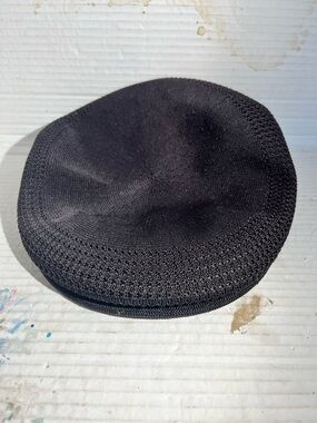 Kangol Black Tropic 504 Ventair Beret - XL